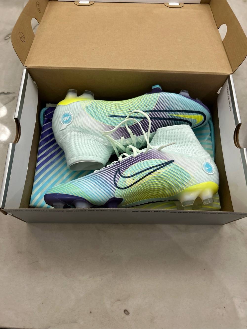 Nike Superfly 8 Size 9.5 Dream speed colorway